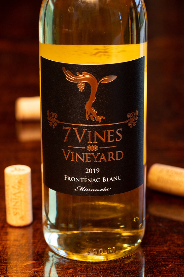2018 Frontenac Blanc Estate bottle shot