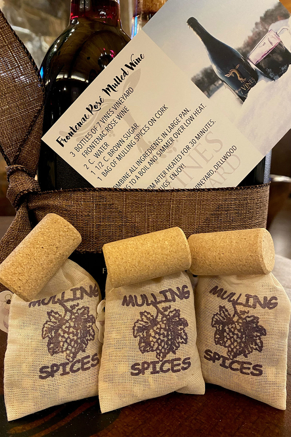 7 Vines Gourmet Mulling Spices for Mulled Wine bottle shot